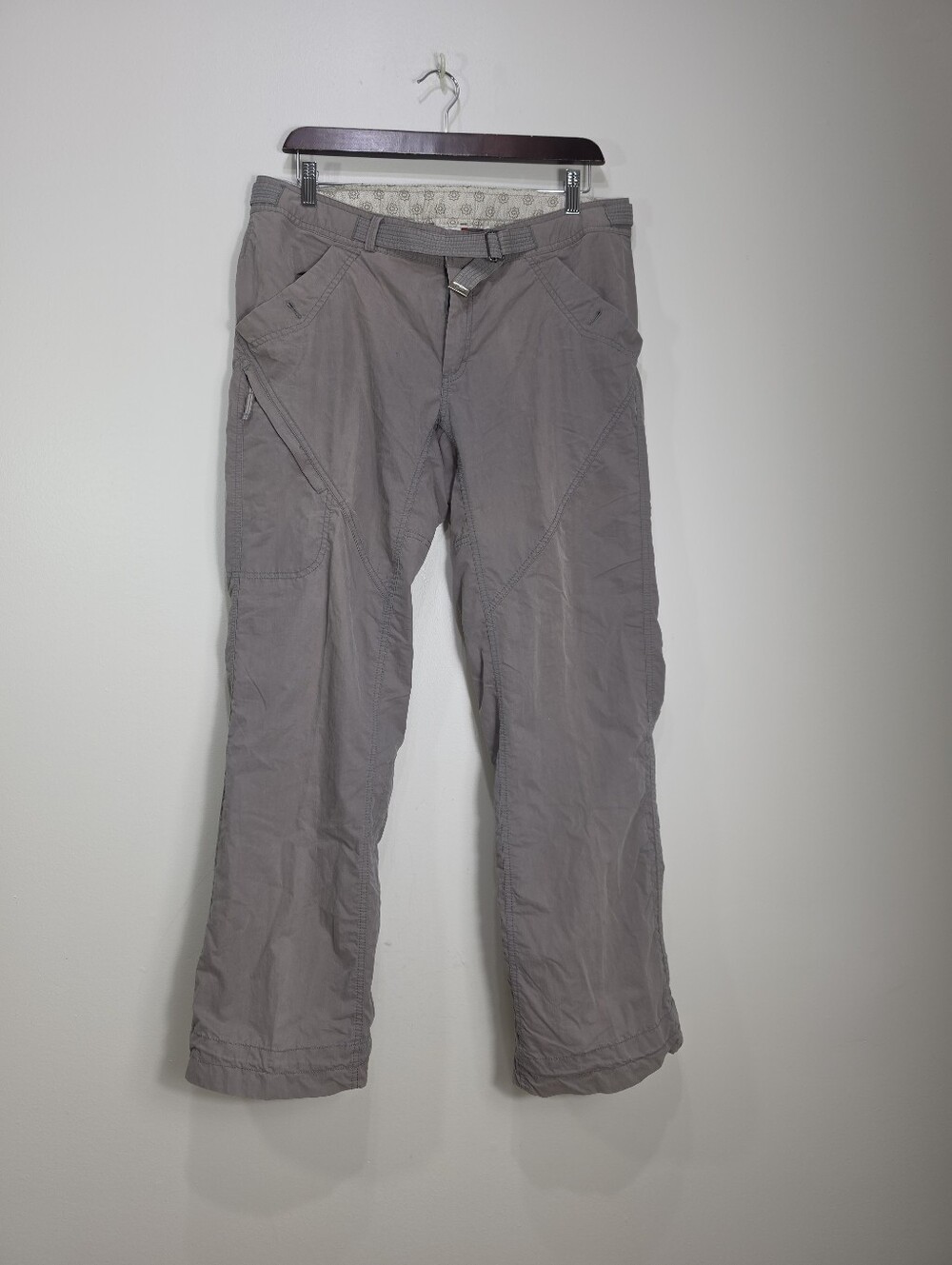 The North Face Women's Light Gray Track Pants
